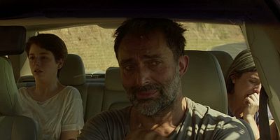 Pôster de El juego no ha terminado