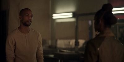 Pôster de Lowkey Lost