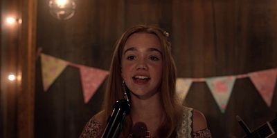 Pôster de The Show Starter