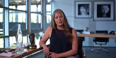 Pôster de Inspired: Jessica Heidt, Who Gets All The Lines?