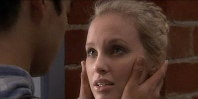 Pôster de Love and War