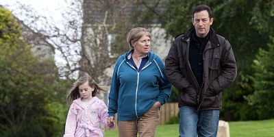 Pôster de Started Early, Took My Dog