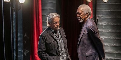 Pôster de The round toes, of the high shoes