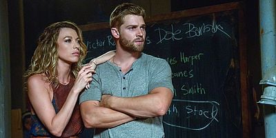 Pôster de Let the Games Begin