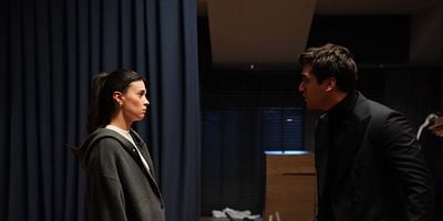 Pôster de Yalı Çapkını 52.Bölüm