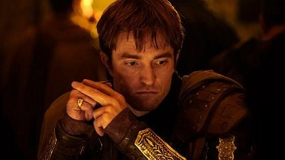 Imagem da notícia Robert Pattinson revela por que decidiu interpretar os dois vilões mais aguardados do ano em A Odisseia e Duna: Parte 3