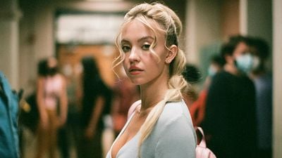 Imagem da notícia Apenas 8 episódios: Muito antes de Euphoria, Sydney Sweeney participou desta sombria minissérie da HBO