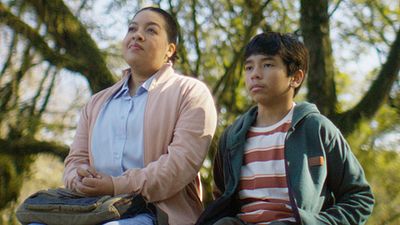 Imagem da notícia Tela Quente hoje (17/03): Família em Construção emociona com um poderoso drama familiar sobre adoção tardia