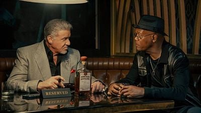 Imagem da notícia Sylvester Stallone ligou para vários amigos de Hollywood para participar da sua série de TV: Mas só Samuel L. Jackson aceitou (Entrevista Exclusiva)