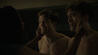 Imagem da notícia "Você precisa ser brutal": Bong Joon-ho quebrou tradição de Parasita em Mickey 17, sua nova ficção científica