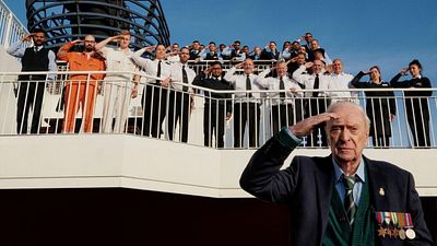 Imagem da notícia O ator favorito de Christopher Nolan acaba de lançar o último filme de sua carreira nos cinemas