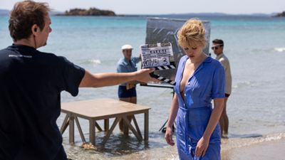 "A superestrela não existe mais": Série sobre Brigitte Bardot traduz legado do ícone do cinema francês com atriz revelação (Entrevista Exclusiva)