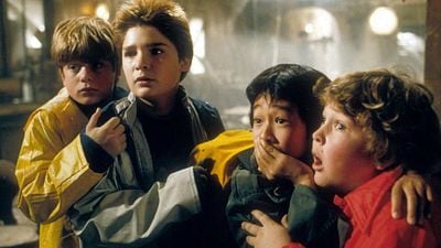 Imagem da notícia Advogado, ganhador do Oscar e jogador de futebol: O que aconteceu com o elenco infantil de Os Goonies 40 anos depois