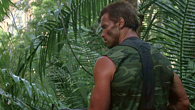 Imagem da notícia Não apenas Predador: Arnold Schwarzenegger confirma planos para trazer de volta dois filmes icônicos dos anos 80