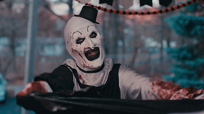 Imagem da notícia Após Premonição e Halloween, essa estrela enfrentará horror nunca visto antes em Terrifier 3