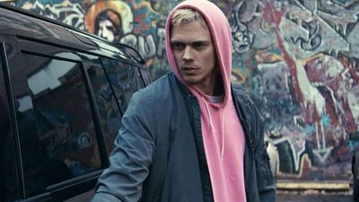 Imagem da notícia Mais cruel que Hannibal Lecter? Anthony Hopkins tortura estrela de Nosferatu em novo suspense chocante