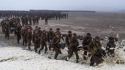 Imagem da notícia Uma obra-prima absoluta do cinema de guerra está disponível em streaming: Cativa do início ao fim com uma ideia brilhante