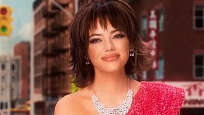 Imagem da notícia Emma Stone surge irreconhecível em uma série improvável da HBO