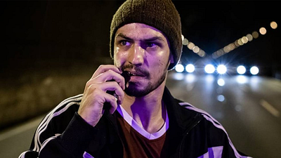 Imagem da notícia Por que DOM fez tanto sucesso fora do Brasil? Série inspirada em fatos reais chega ao fim após 3 temporadas