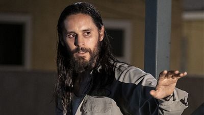 Imagem da notícia Top 1 na Netflix: Como Jared Leto se inspirou no líder da Coreia do Norte para atuar neste suspense com Denzel Washington