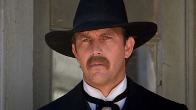 Imagem da notícia Há 30 anos, esses dois faroestes duelaram e apenas um ficou de pé