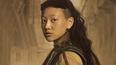 Imagem da notícia Antes da 4ª temporada de Bridgerton, você pode ver a nova protagonista nesta série de ficção científica que adapta um famoso videogame