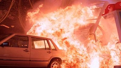 Imagem da notícia Nenhum filme foi páreo para este sucesso de bilheteria de ação há 25 anos: É o ponto mais baixo de uma saga que continua popular até hoje!