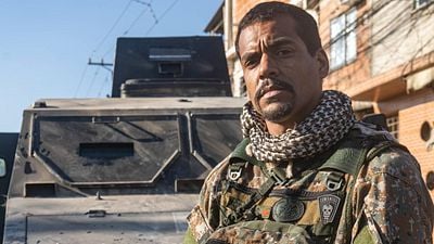 Imagem da notícia Cine BBB hoje (19/03): Em vez de filme, Globo exibe os primeiros episódios da 3ª temporada da série Arcanjo Renegado