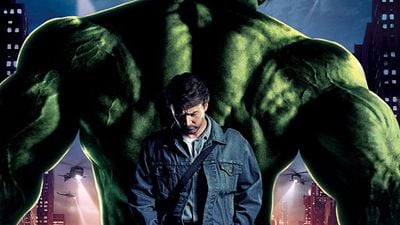 Imagem da notícia Enquanto Edward Norton planejava uma sequência de O Incrível Hulk influenciada pelo Batman de Nolan, a Marvel decidiu procurar outro ator