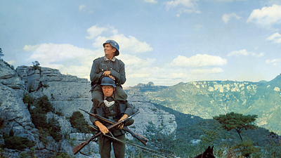 Imagem da notícia Já viu? Duas estrelas da comédia precisam lutar para sobreviver nas linhas de frente da Segunda Guerra Mundial