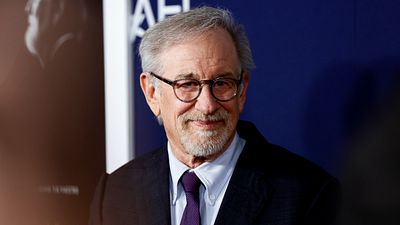 Imagem da notícia 5 bilhões de dólares: É com essa fortuna que um famoso diretor de cinema é considerado a celebridade mais rica do mundo