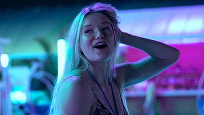 Imagem da notícia Nova série da Netflix aborda uma incrível história real e assume posto entre as mais assistidas do streaming - mesmo que as críticas sejam ruins