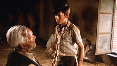 Imagem da notícia Uma joia de terror quase esquecida: Este filme do diretor Guillermo del Toro é imperdível