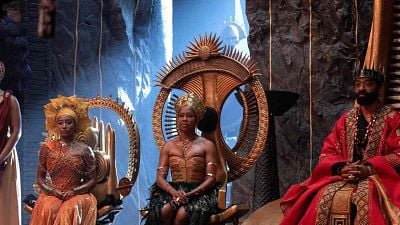 Imagem da notícia Esqueça Harry Potter e Jogos Vorazes: Aqui estão as primeiras imagens da adaptação cinematográfica desta saga de fantasia cult de 8 anos!