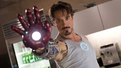Imagem da notícia Marvel errou a mão nas datas? Teoria insana liga viagem no tempo de Tony Stark ao Doutor Destino
