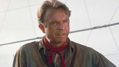 Imagem da notícia Antes de Jurassic Park, Sam Neill quase interpretou James Bond, mas recusou papel: "Um destino pior que a morte"