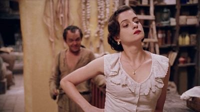 Imagem da notícia O Auto da Compadecida: 25 anos depois, por onde anda Denise Fraga, atriz que fez Dorinha no filme?