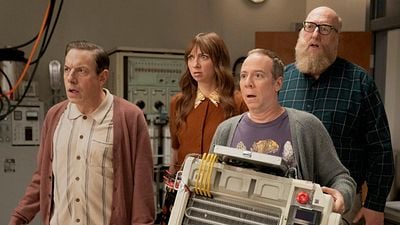 Imagem da notícia "Ninguém gostou da ideia": Criador de The Big Bang Theory explica a origem do spin-off Stuart Não Consegue Salvar o Universo