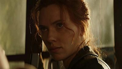 Imagem da notícia Scarlett Johansson lamenta um detalhe em Os Vingadores - é sobre seu colega da Marvel, Jeremy Renner