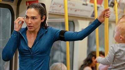 Imagem da notícia Já está disponível no Prime Video, mas foi detonado pela crítica: O mais recente fracasso de ação de Gal Gadot