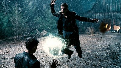 Imagem da notícia Sempre esquecemos que ele existe, mas o primeiro filme importante de Sebastian Stan foi essa fantasia considerada uma das piores dos anos 2000
