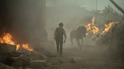 Imagem da notícia Este épico de 155 minutos foi uma surpresa no Festival de Cannes: Ele abrange 80 anos de história e 3 linhas temporais
