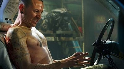 Imagem da notícia O dia em que Chester Bennington, do Linkin Park, participou de uma das cenas mais sangrentas da história do terror