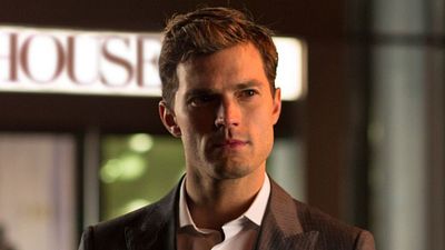 Imagem da notícia "Nos isolamos do mundo": Astro de Cinquenta Tons de Cinza, Jamie Dornan se escondeu após romance erótico ser detonado