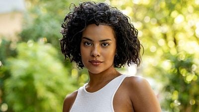 Imagem da notícia Qual é o salário de Bella Campos em Vale Tudo? Ao final da trama, a atriz terá recebido 4 vezes menos que sua mãe na ficção!