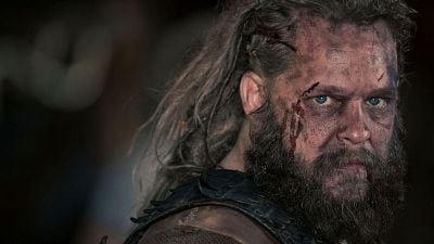 Imagem da notícia Esta série medieval recebeu críticas ainda melhores do que Game of Thrones e você pode assistir todos os episódios na Netflix