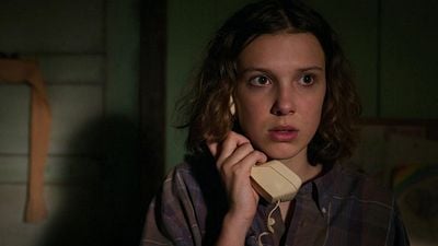 Imagem da notícia Millie Bobby Brown aparece em Modern Family, mas você não a reconheceria sem a nossa ajuda
