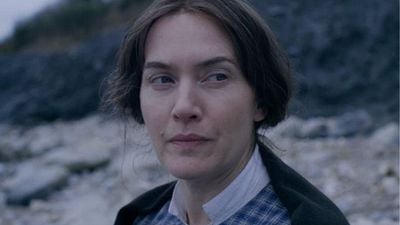 Imagem da notícia "Nunca tinha feito uma cena de sexo tão intensa": Kate Winslet comenta como foi fazer cena quente neste filme da Netflix