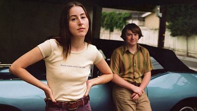 Imagem da notícia No streaming: Celebrado, extremamente charmoso e controverso – um dos filmes mais emocionantes de 2022!