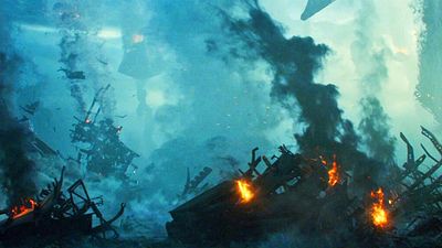 Imagem da notícia No streaming: Gigantesco blockbuster de ficção científica com batalhas espaciais e infinitas imagens épicas